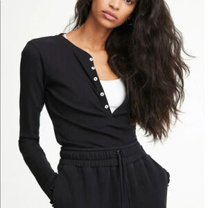 $78 WSLY Rivington Ribbed Long Sleeve Henley Top in Black Size Small